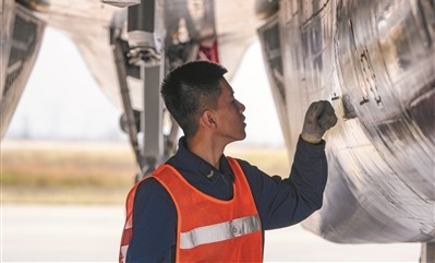 福建股票配资公司 振翅欲飞