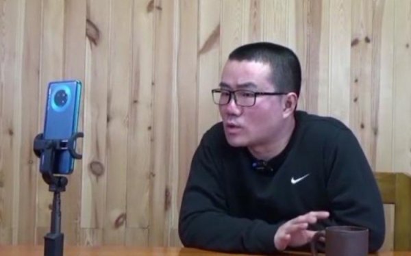 一级配资世界门户 评球观点总反复横跳！徐静雨：我依据球员的客观表现 不固执己见